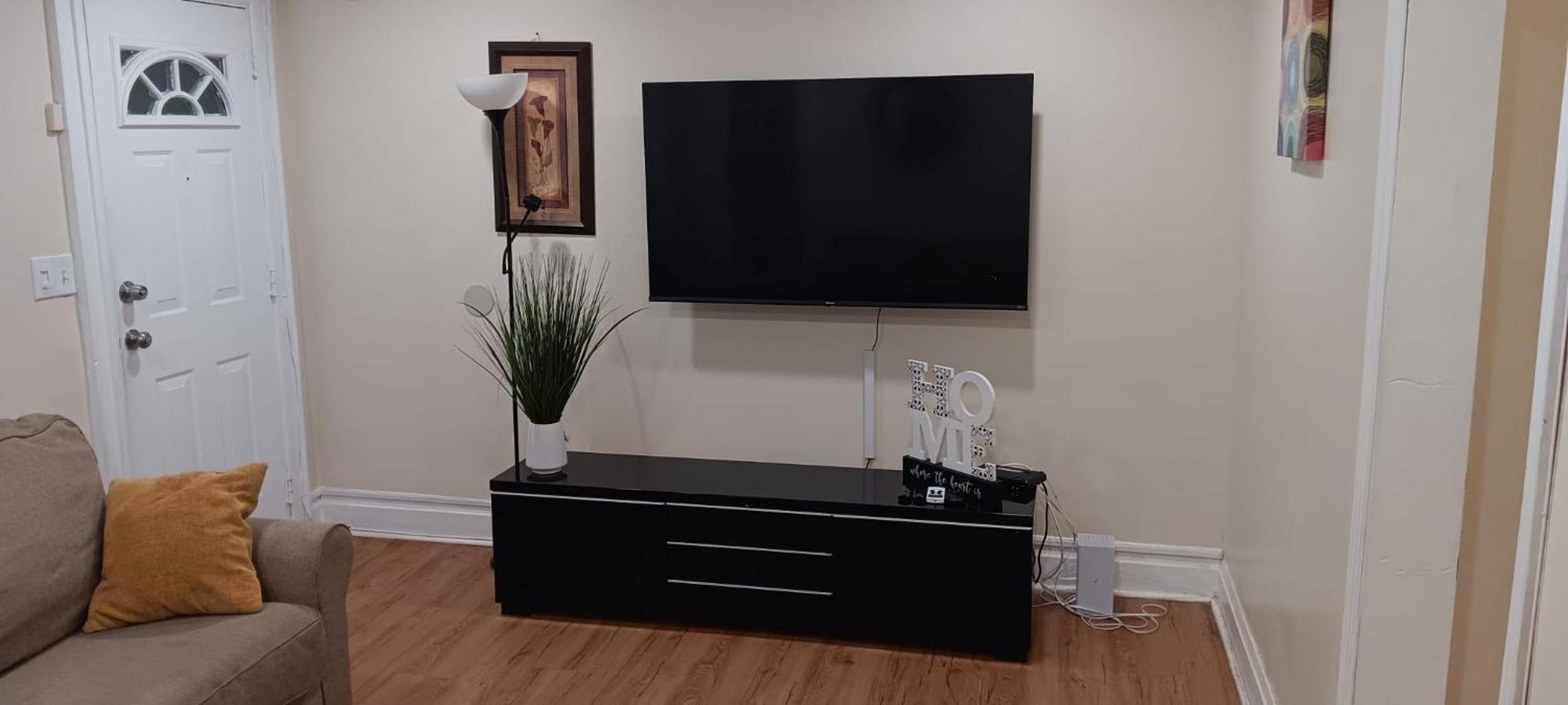 Z & Z Apartment Ньюарк Екстер'єр фото